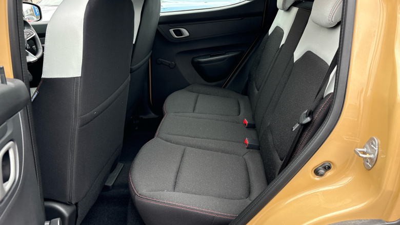 Dacia Spring 27kWh Expression 65 48kW 5dr Auto Electric Hatchback